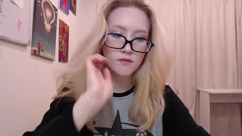 joan_kiss online show from January 18, 2:48 pm