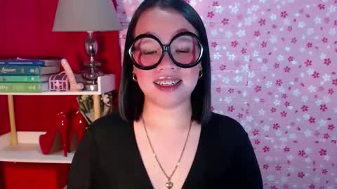 Joana online show from November 4, 1:51 am