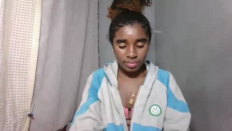Snapshot of jocelyne78 chatting on October 19, 6:12 pm jocelyne78 online show from October 19, 6:12 pm