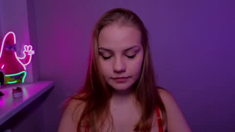 Jodie 3 returning TODAY online show from October 18, 8:24 pm