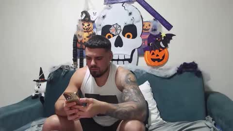 Tiberius online show from November 6, 7:17 pm