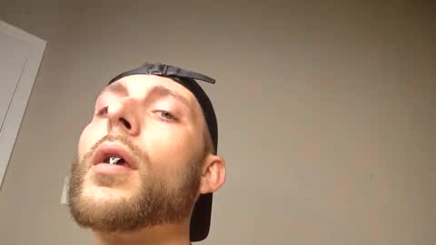 joe883555 online show from October 15, 11:59 pm