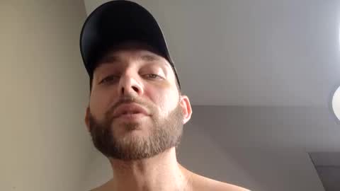 joe883555 online show from October 20, 4:17 am