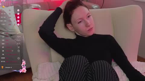 Snapshot of joe___joe chatting on October 4, 4:54 am Joe online show from October 4, 4:54 am