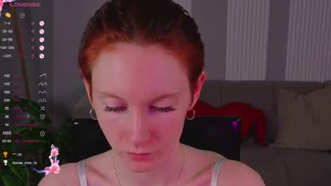 Snapshot of joe___joe chatting on September 20, 5:54 am Joe online show from September 20, 5:54 am