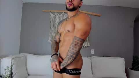 joe_esthetic online show from March 7, 12:58 am