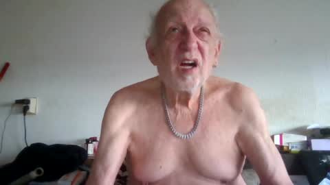 Johan online show from July 8, 4:10 pm