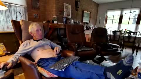 johan7 heet online show from May 17, 5:55 pm