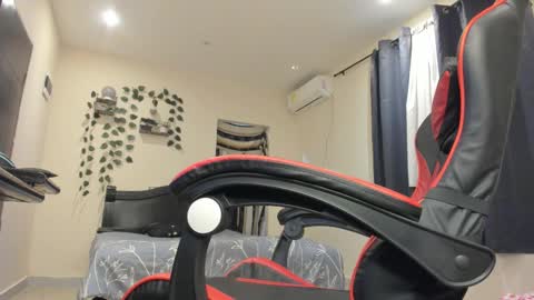 Johan Beley online show from October 15, 2:07 pm