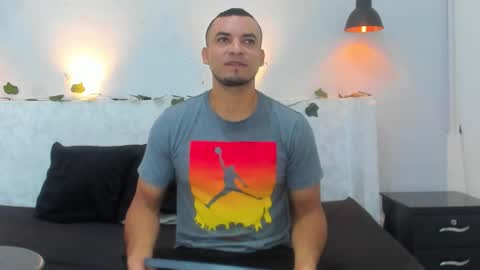 johan online show from February 16, 2:48 pm