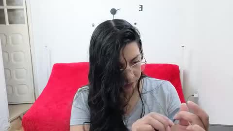 johana_collins online show from March 6, 2:05 pm