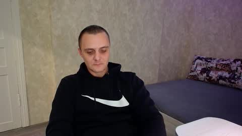 Snapshot of john_3019 chatting on October 22, 9:27 pm John online show from October 22, 9:27 pm