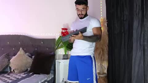 John  online show from April 22, 12:12 pm