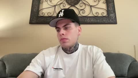 Snapshot of johnafterdark chatting on February 21, 1:11 pm JAXX online show from February 21, 1:11 pm