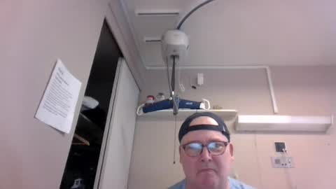 johncandy59 online show from June 16, 10:47 pm
