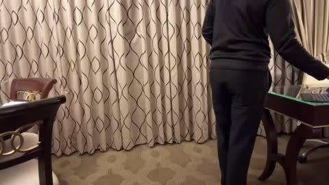 J online show from February 12, 2:35 am