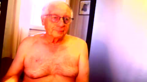 johnjohn6226 online show from January 18, 3:05 pm