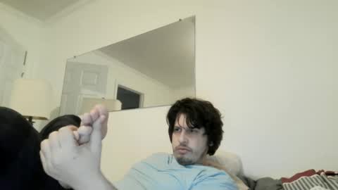 Snapshot of johnjohn90909 chatting on December 27, 2:33 pm johnjohn online show from December 27, 2:33 pm
