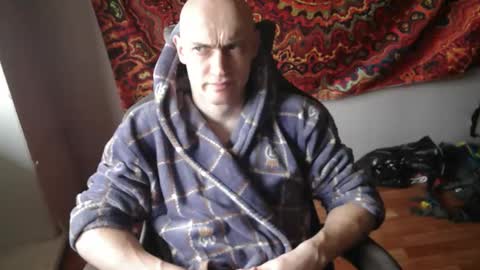 Johnny online show from November 2, 8:03 am