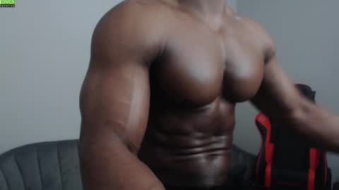 MASTER OF SUBS BETA SLAVES online show from March 4, 8:05 pm