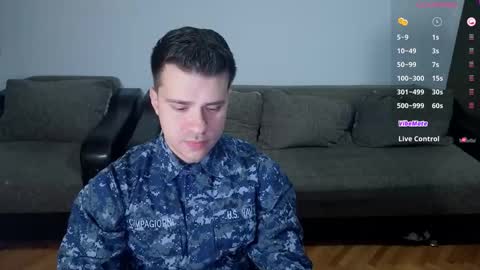 Johnny online show from October 30, 6:52 pm