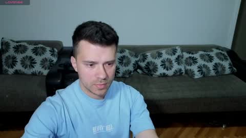 Johnny online show from April 18, 7:07 pm