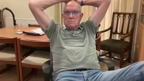 Snapshot of johnsenior41 chatting on October 13, 11:45 am johnsenior41 online show from October 13, 11:45 am