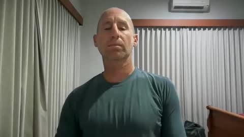 Amitabha8282 online show from April 28, 4:11 pm