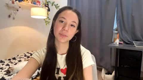 I am Joline ntmuLets hit 10 Thumbs Up together online show from May 24, 12:12 pm