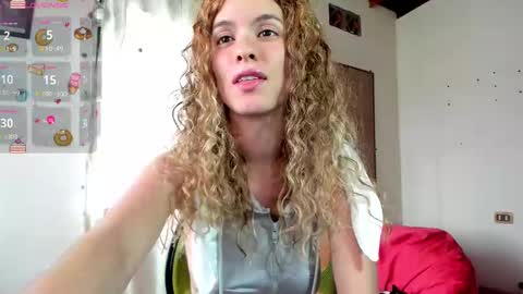jolie_reyes1 online show from February 21, 7:43 pm