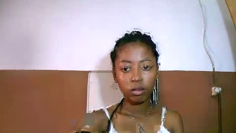 joliekah27 online show from February 16, 9:26 am