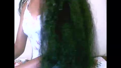 joliekah27 online show from April 21, 1:42 am