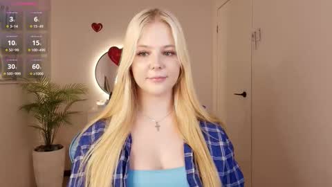 Polly  online show from February 13, 8:50 am