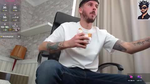 JonahShaw online show from November 1, 9:19 am