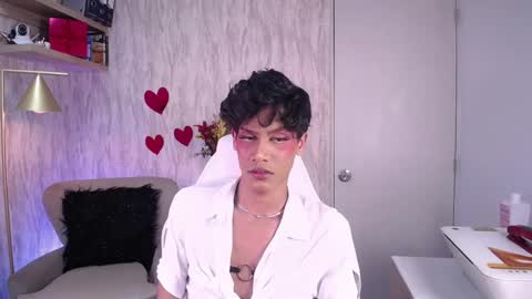 Jonas  online show from March 8, 2:15 am