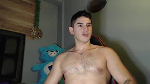 Snapshot of jonathancast08 chatting on February 3, 9:29 pm jonathancast08 online show from February 3, 9:29 pm