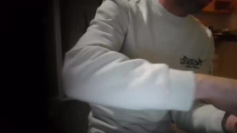 jonlow1 online show from January 10, 11:50 pm