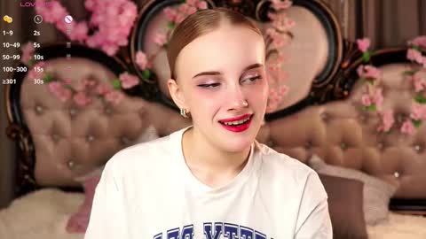 Alice online show from March 8, 11:14 am