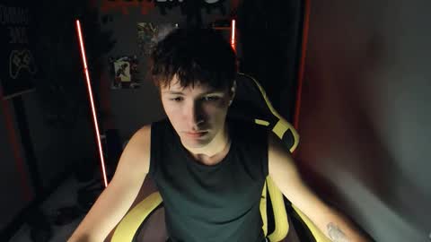 Snapshot of jonny_dark chatting on September 12, 11:23 am Jonny online show from September 12, 11:23 am