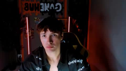 Snapshot of jonny_dark chatting on September 19, 10:19 am Jonny online show from September 19, 10:19 am