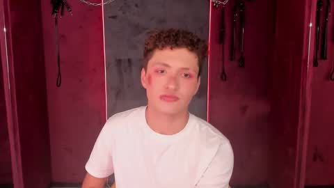 Snapshot of jonny_dark chatting on October 19, 9:30 pm Jonny online show from October 19, 9:30 pm