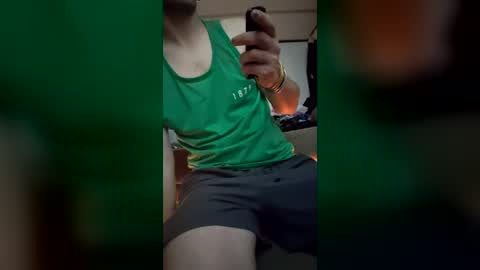 jonnyhollyw00d online show from July 15, 10:53 am