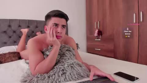 Snapshot of jordanmusk_ chatting on October 5, 6:59 pm Will online show from October 5, 6:59 pm
