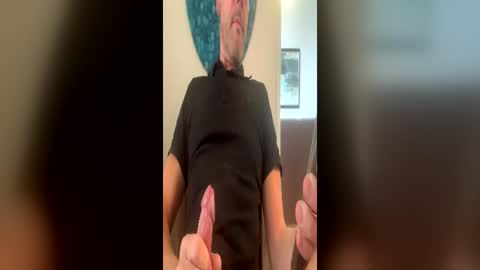 jorge123123456 online show from June 15, 11:57 am