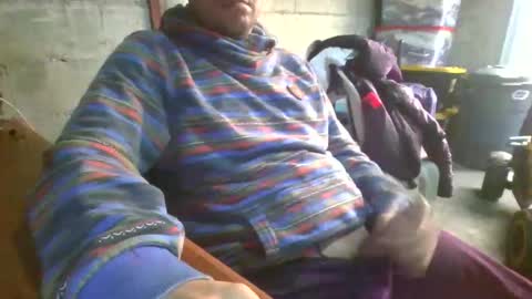 jorgefire0001 online show from December 17, 1:18 pm