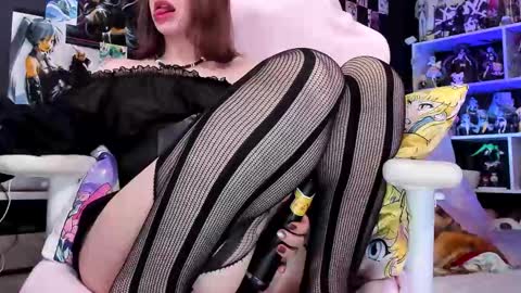 Rose online show from January 16, 5:33 pm