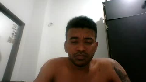 Anonimusjb online show from July 31, 8:04 am