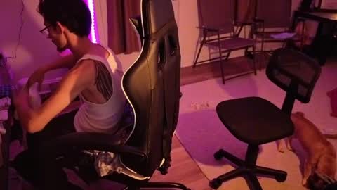 Josef online show from April 8, 2:03 am