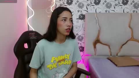 Joselyn  online show from February 22, 12:08 pm