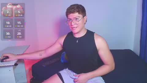 JOSEPH BROWN online show from July 10, 8:57 pm